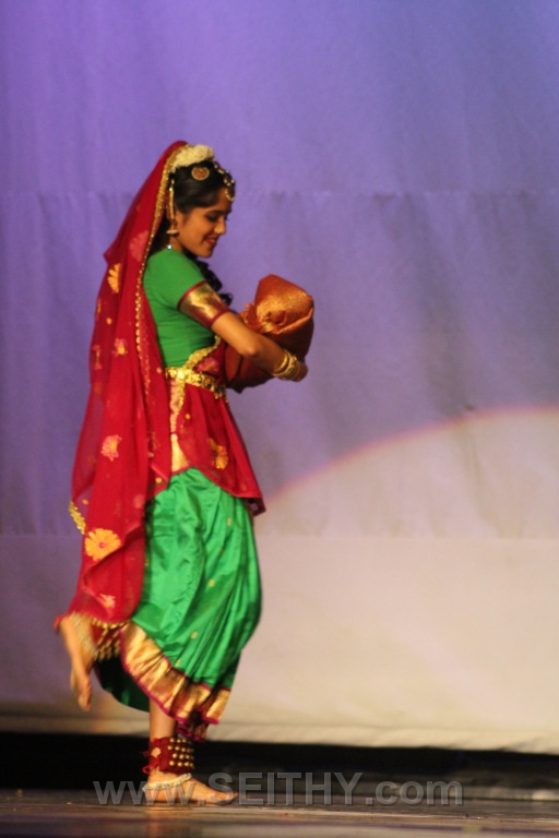 LORDKRISHNA-TORONTO300313SEITHY (165)